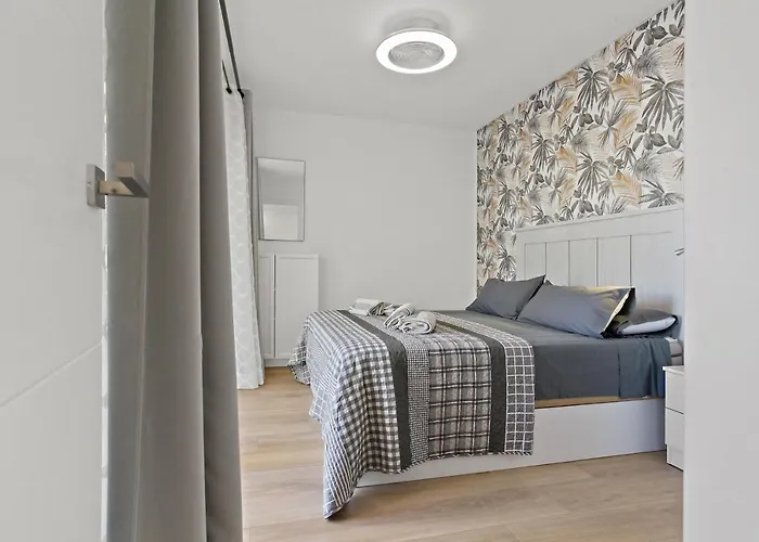 Beach, Beaches At 400m, 2 Terraces Apartment *